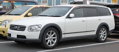 Автостекла Nissan Stagea II c установкой в Москве